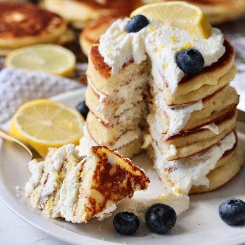 Lemon ricotta pancakes 12 | Milk & Honey Nutrition lemon ricotta pancakes with blueberries