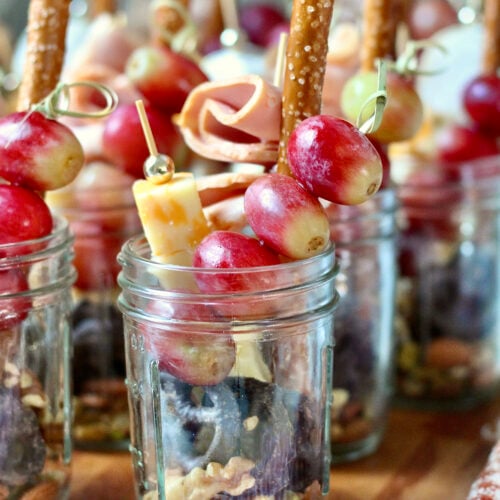 charcuterie cups 11 | Milk & Honey Nutrition diy individual charcuterie cups with grapes