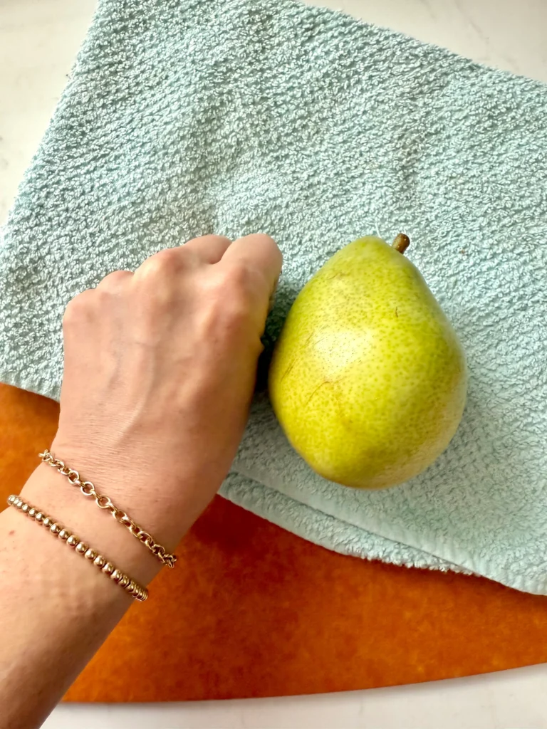 1 medium pear next to fist best fruits for diabetes