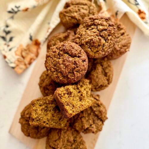 9BD0AD21-81F9-48D9-9B72-2FFD57697C30_1_201_a | Milk & Honey Nutrition pumpkin protein muffins for diabetes on cutting board