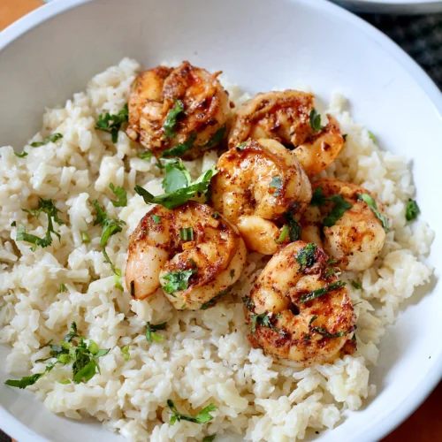 cilantro lime shrimp bowl 3 | Milk & Honey Nutrition cilantro lime shrimp bowl